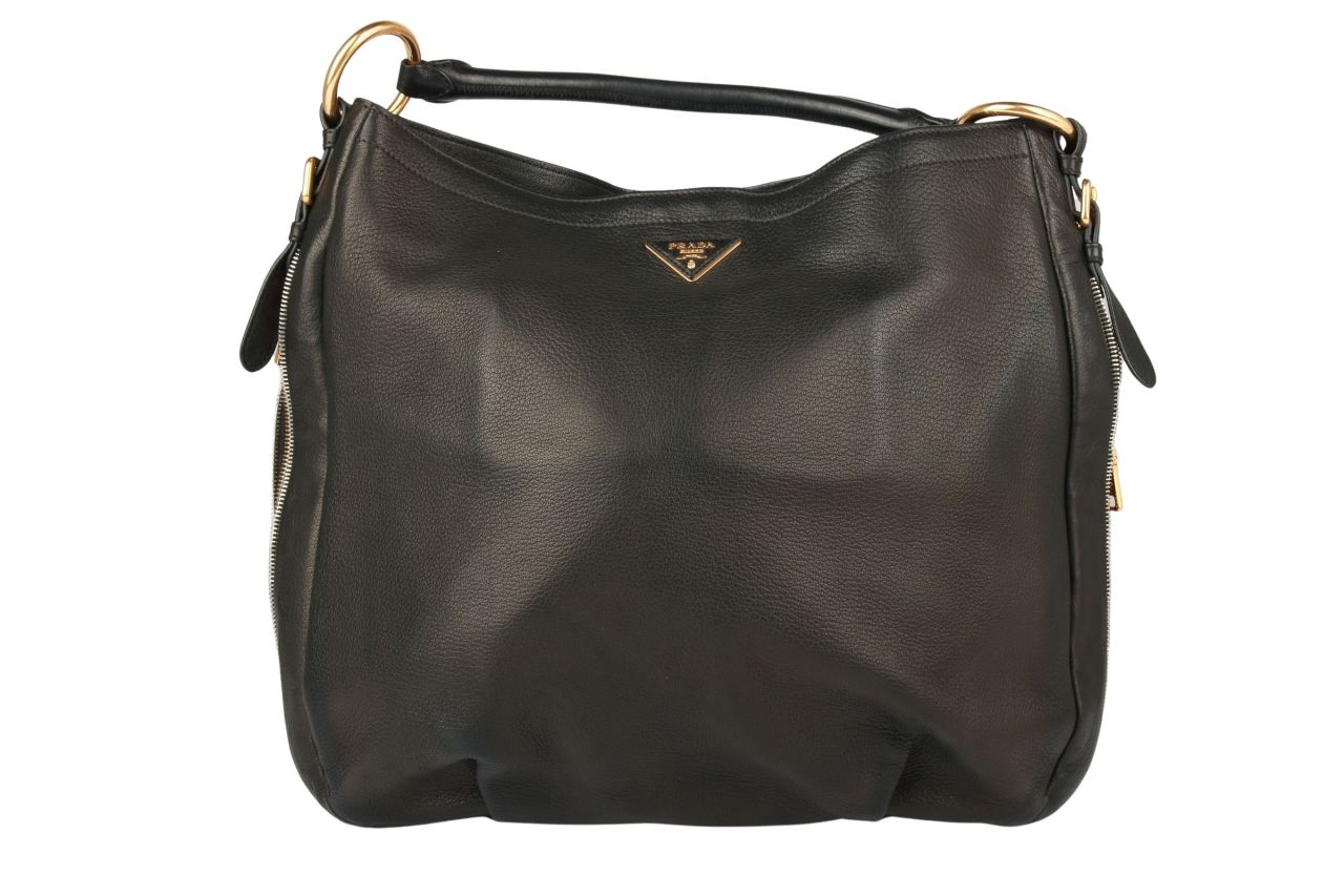 Prada Vitello Daino Hobo Bag Schwarz