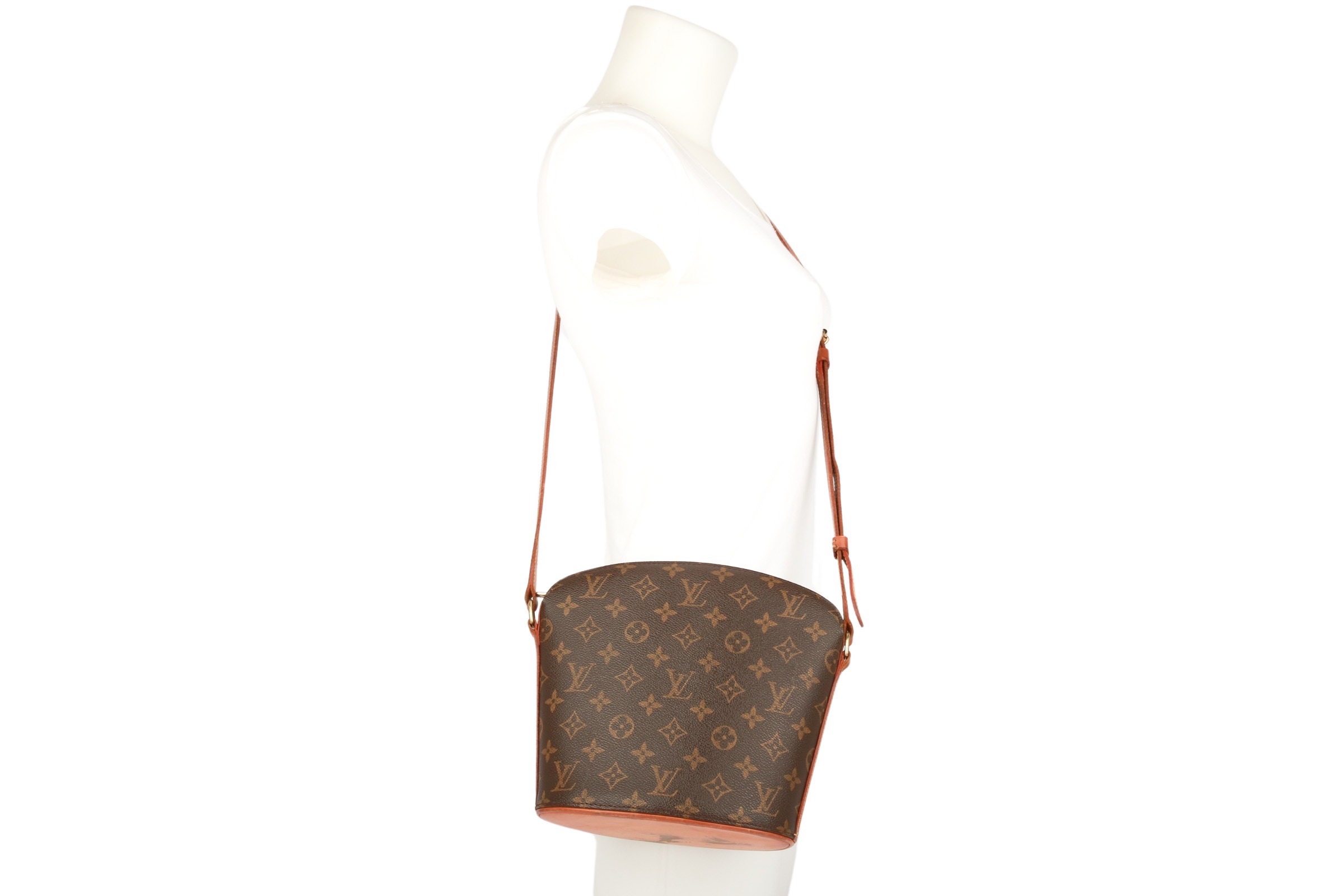 Sold at Auction: Louis Vuitton Drouot Cross Body Monogram Bag