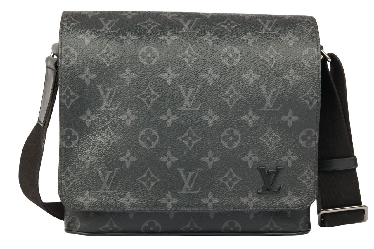 Louis Vuitton Messenger District PM Monogram Eclipse Canvas