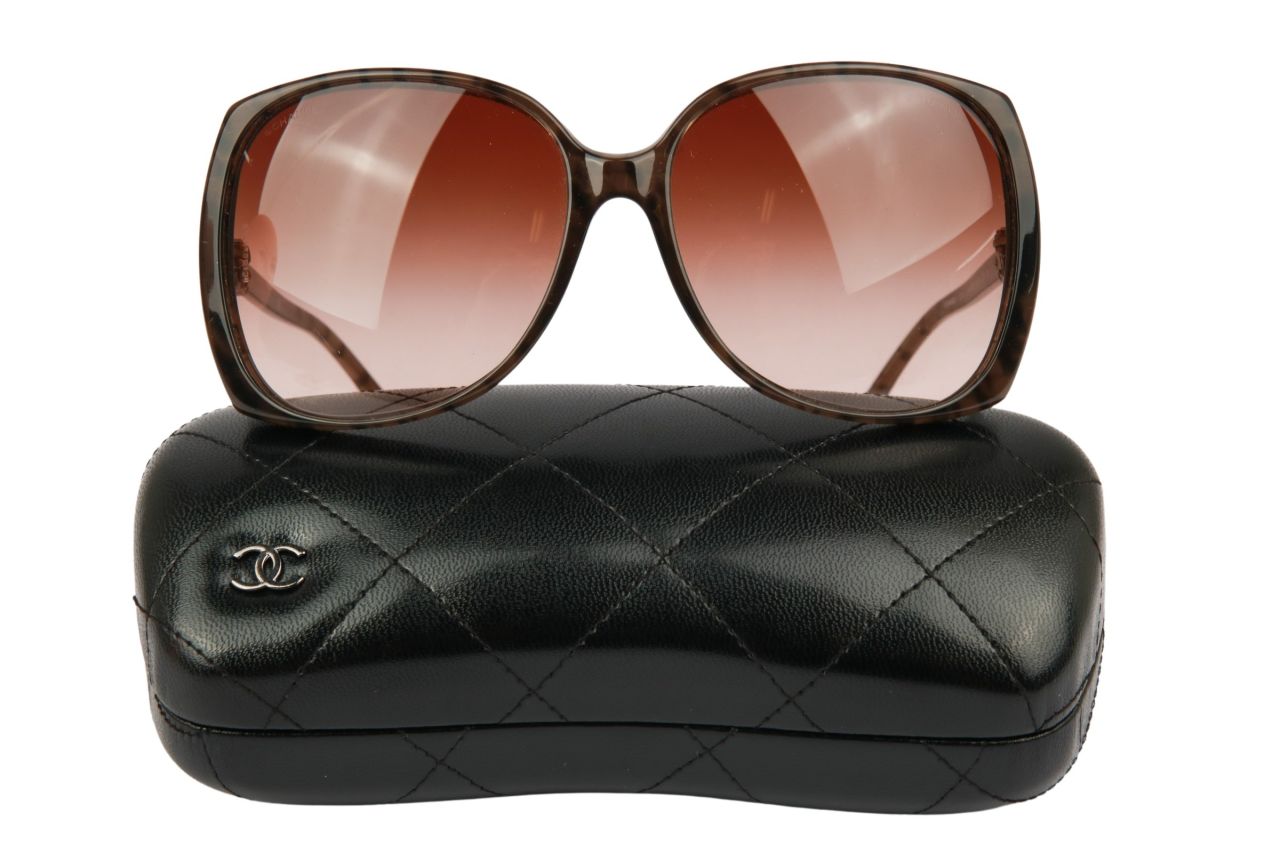 Chanel Sonnenbrille Havana Curve