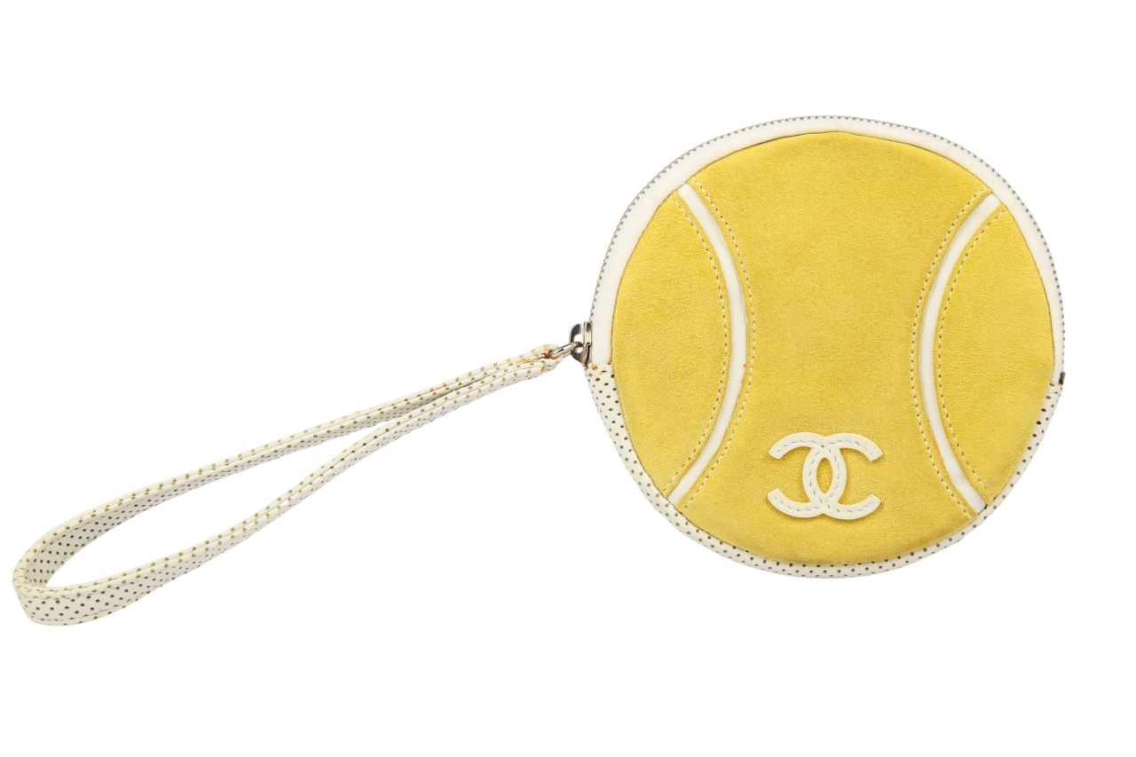 Chanel Tennisball Clutch Gelb