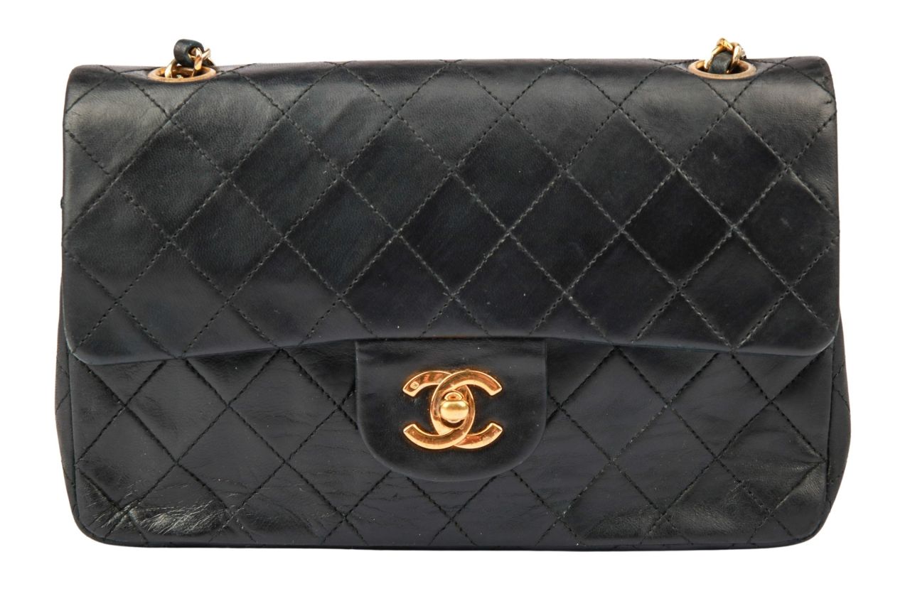 Chanel Timeless Classic Double Flap Bag Small Schwarz