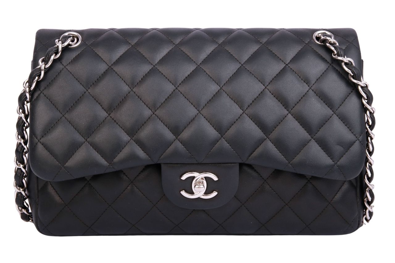 Chanel Jumbo Double Flap Bag Schwarz