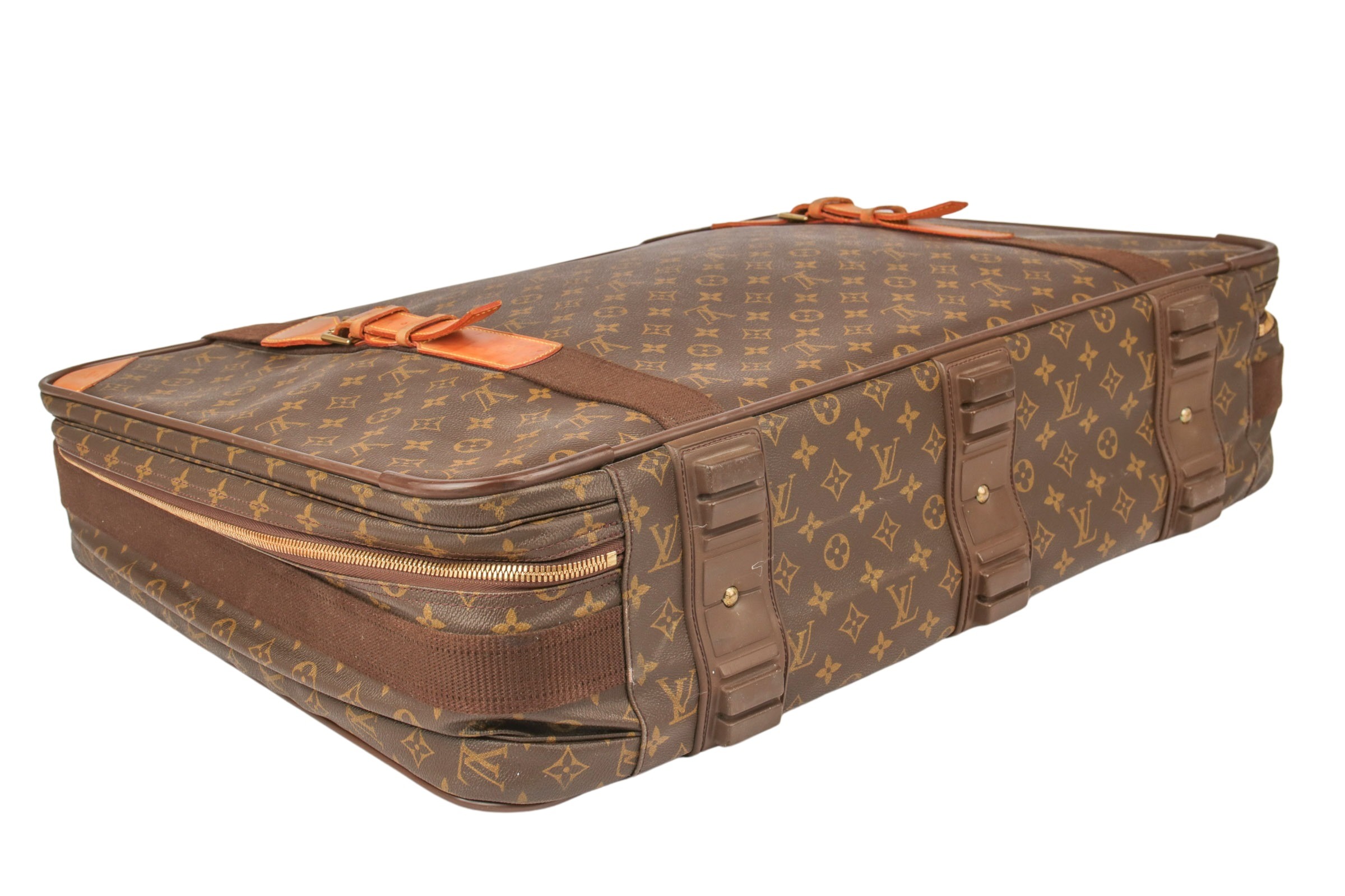 Sold at Auction: Louis Vuitton Koffer Satellite 70