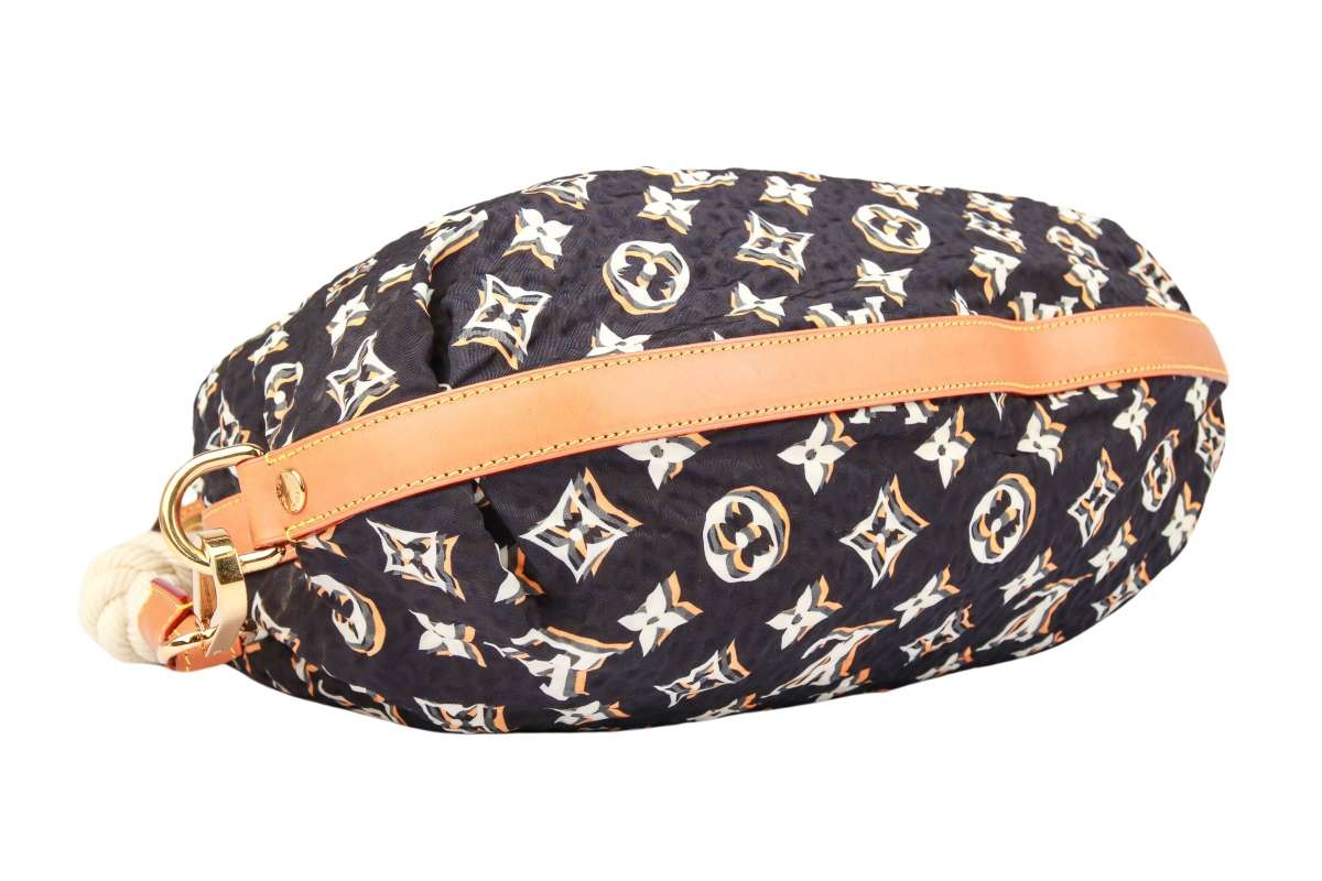 Louis Vuitton Navy Cruise Bulles MM Hobo Bag Luxussachen