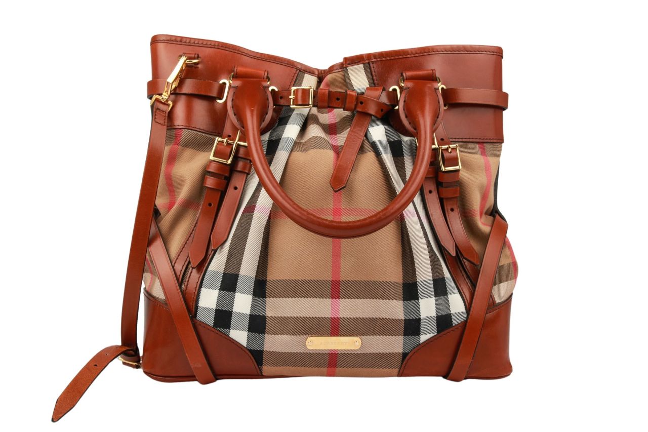 Burberry Bucket Bag Nova Check