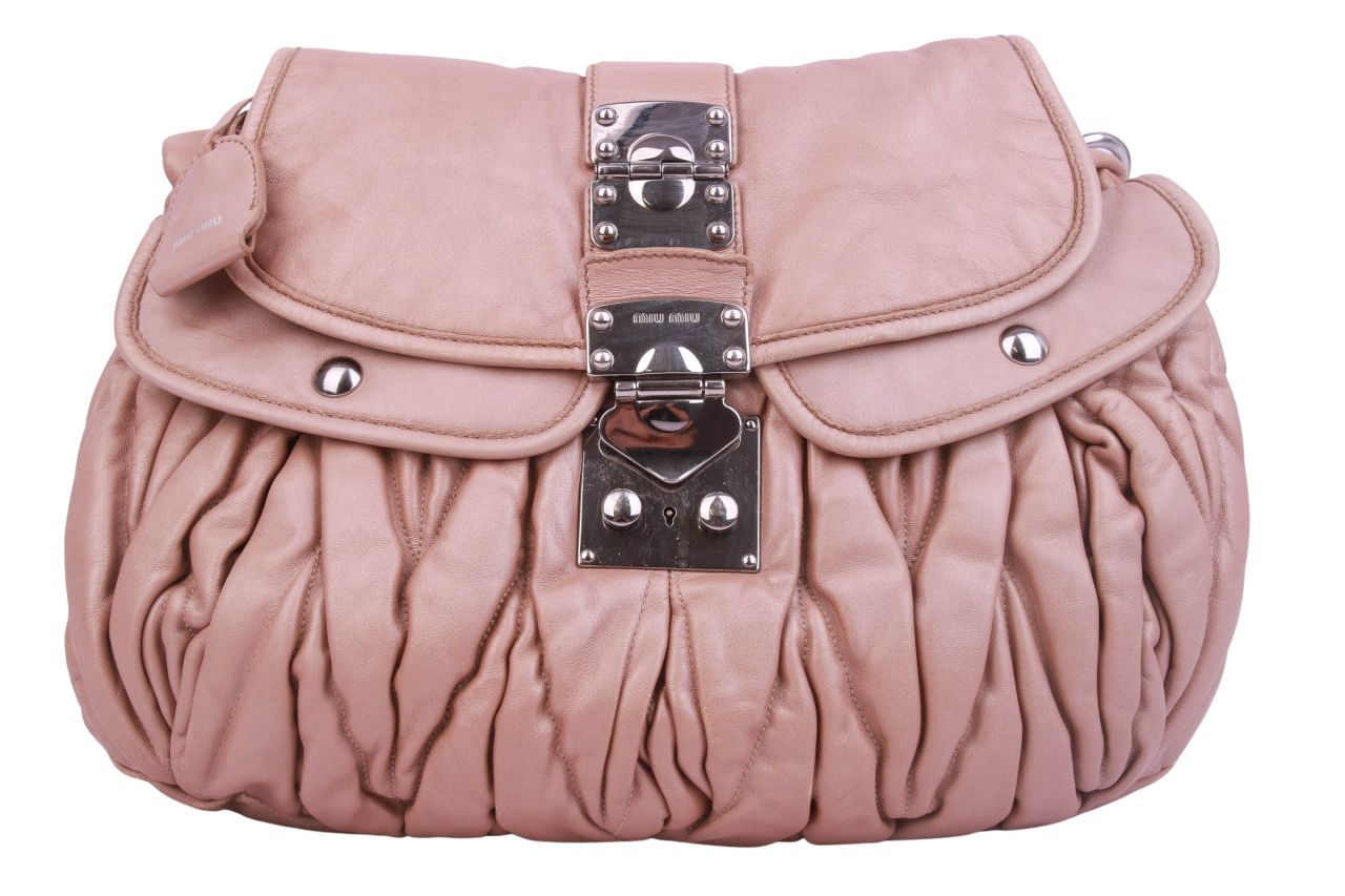 Miu Miu Matelassé Handtasche Beige Leder