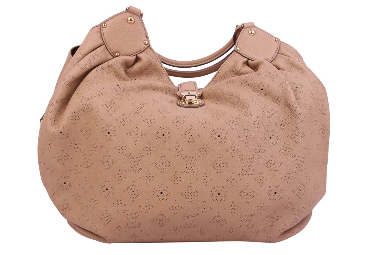 Louis Vuitton Mahina XL Beige