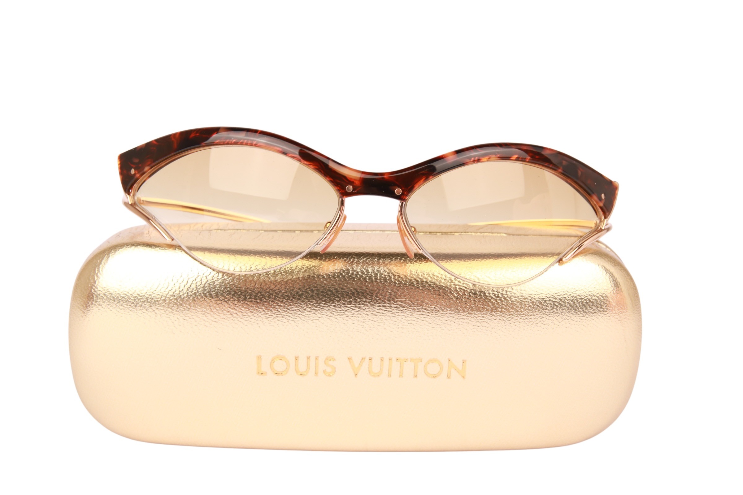 Louis Vuitton M92407