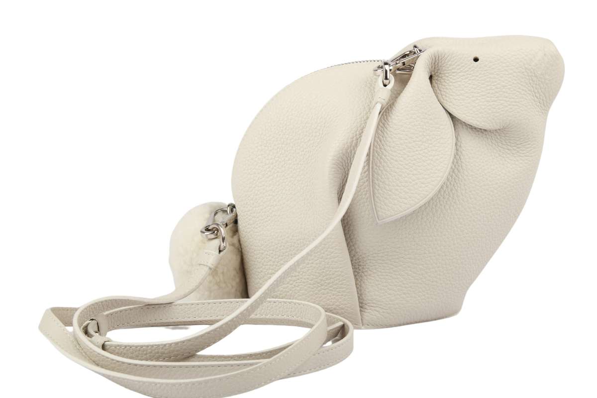 Loewe Mini Bunny Bag in Classic Calfskin in White Luxussachen