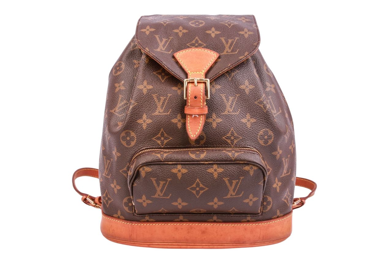 Louis Vuitton Montsouris MM Monogram Canvas