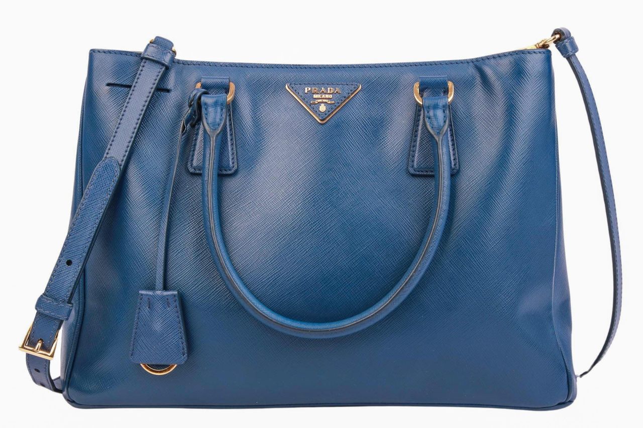 Prada Galleria Saffiano Lux Medium Blau