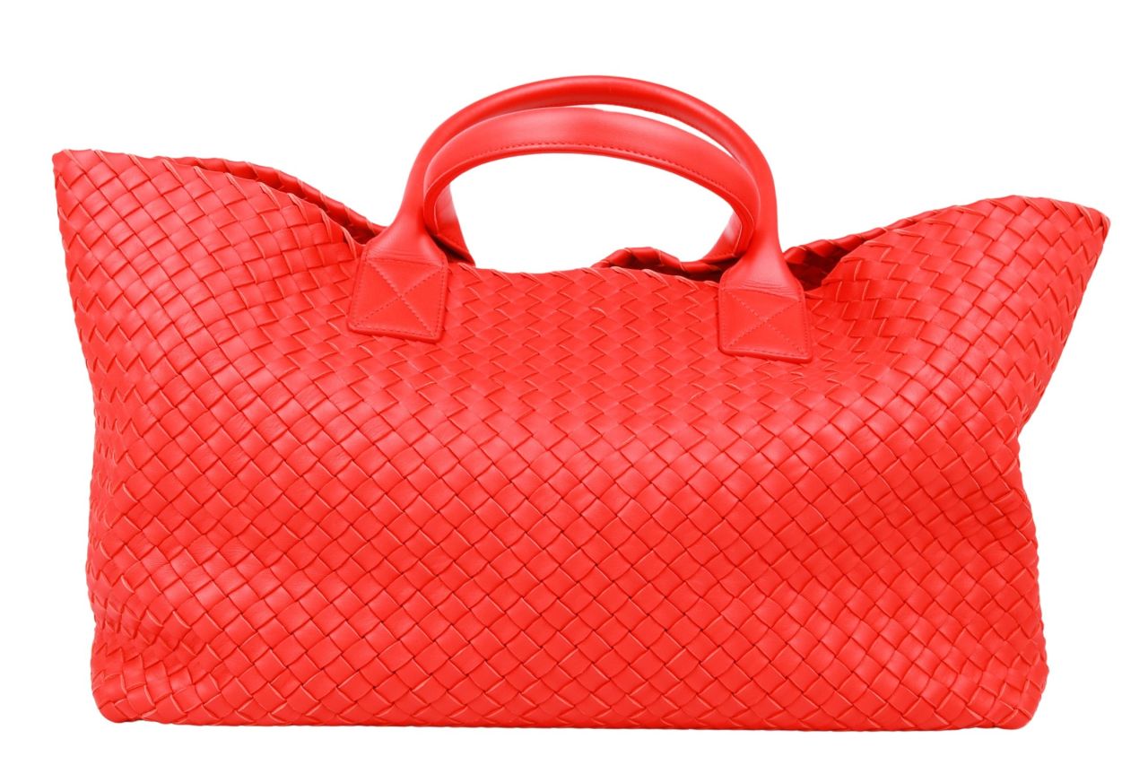 Bottega Veneta Cabat Medium Intrecciato Rot