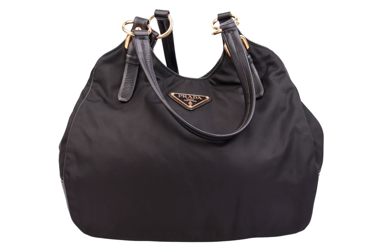 Prada Nylon Handtasche Schwarz