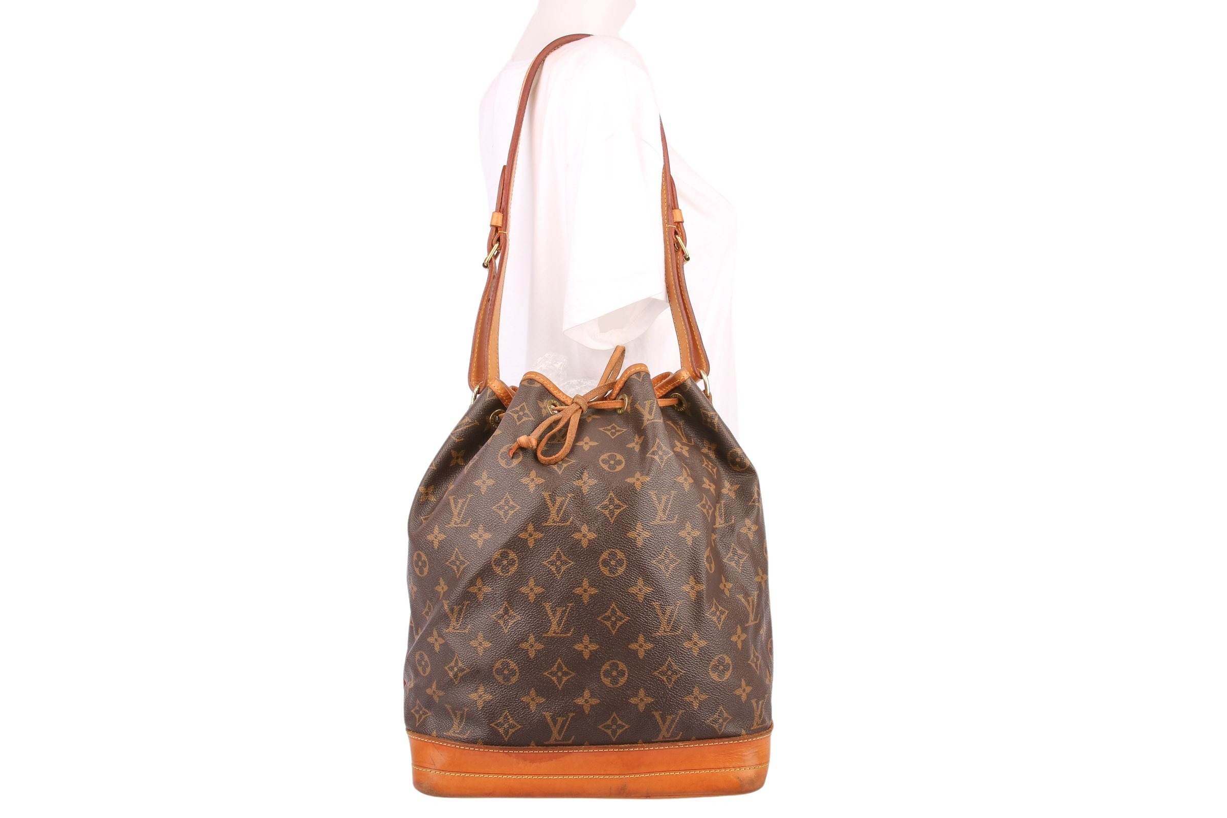 Louis Vuitton Sac Noé Grand Monogram Canvas