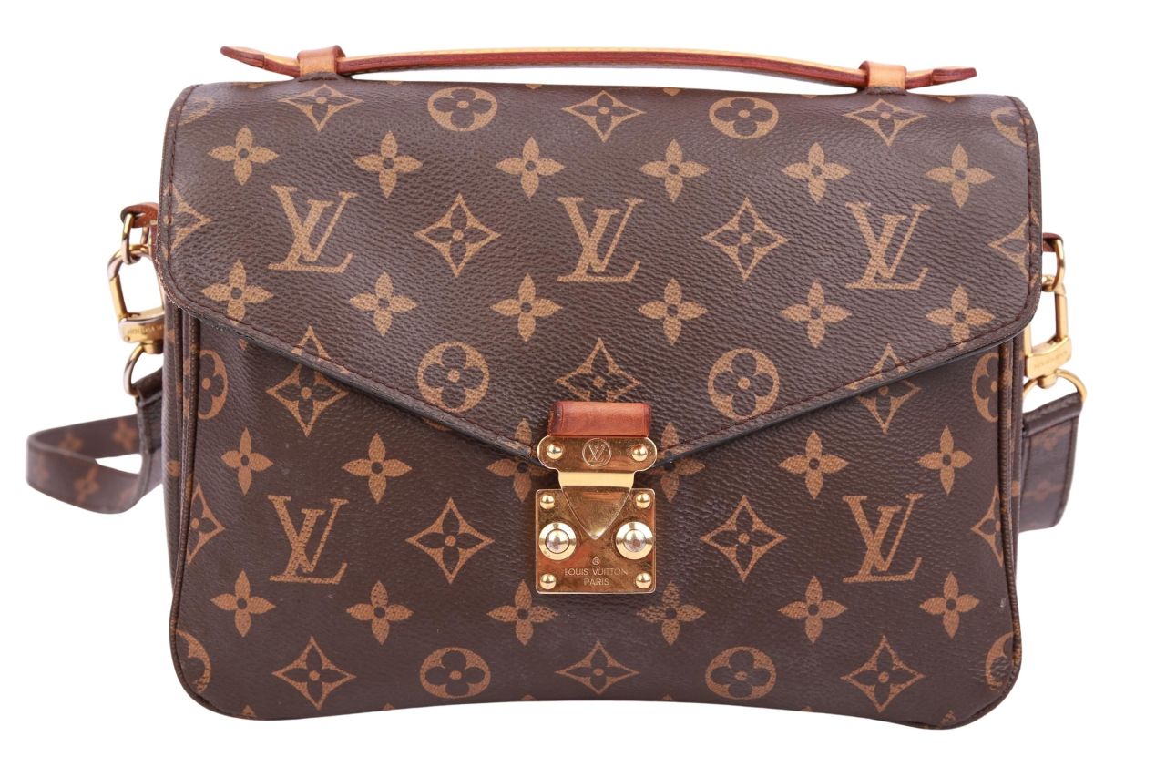 Louis Vuitton Pochette Métis MM Monogram Canvas