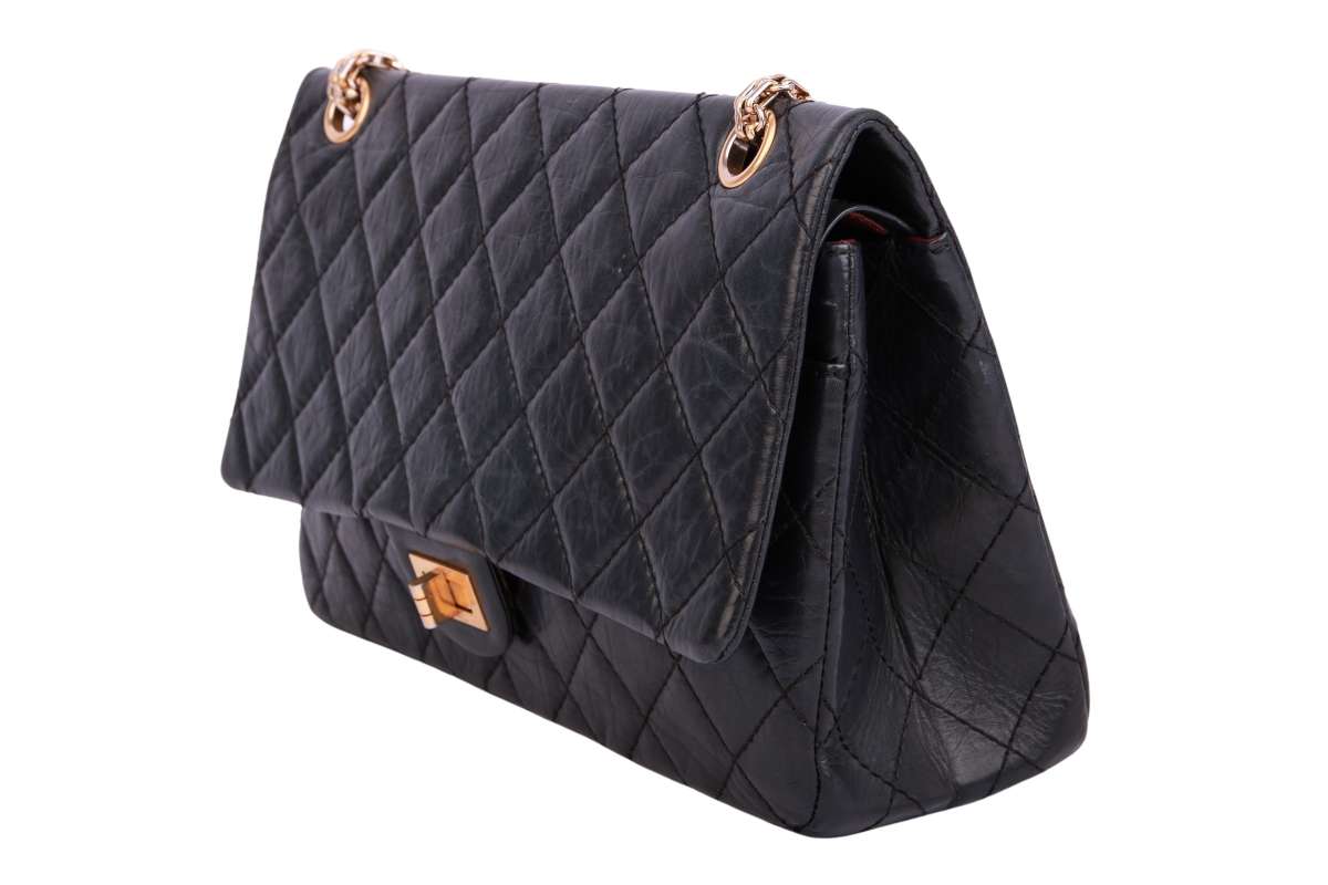 Black chanel crossbody sale