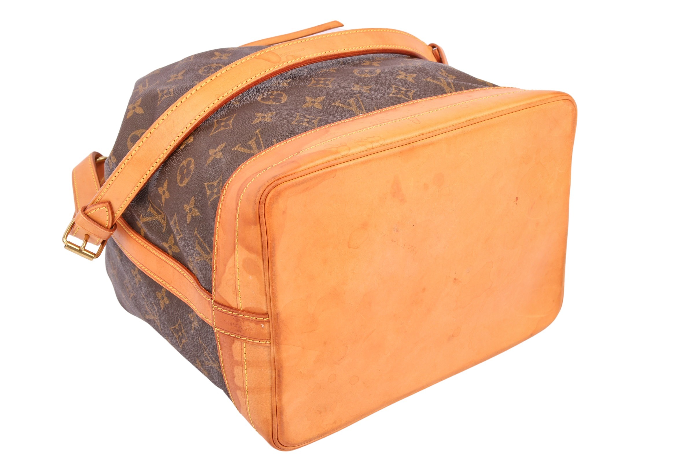 Louis Vuitton Sac Noé Grand Monogram Canvas