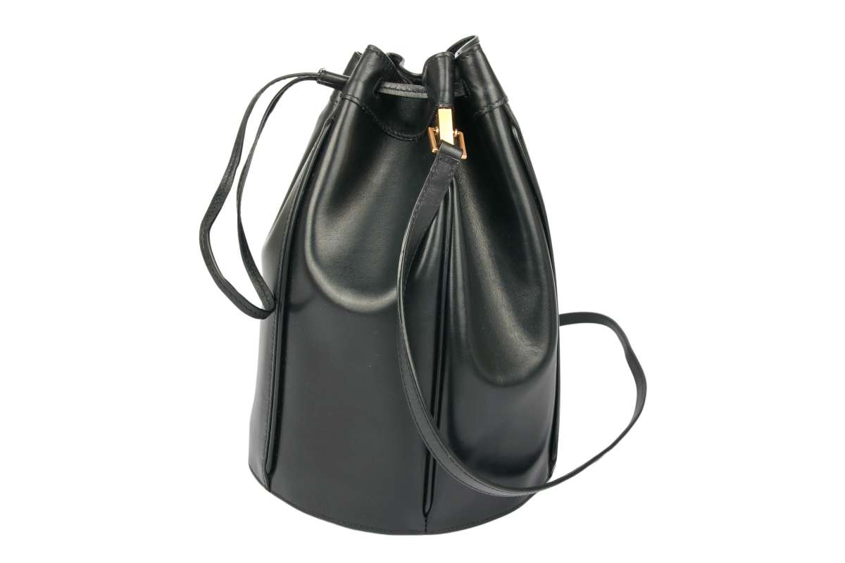 Saint Laurent Tanita Bucket Bag Leather Black Luxussachen