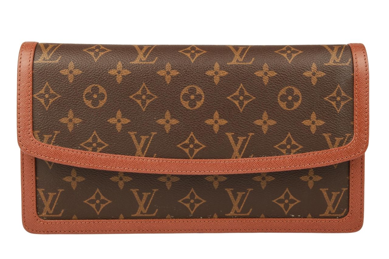 Louis Vuitton Clutch Monogram Canvas